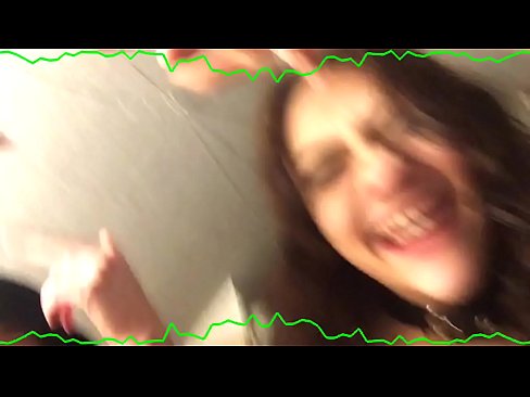 ❤️ Dve seksi brunetki čustvene hlačke ostanejo bastardi čudna kurba Pravi pornič pri nas