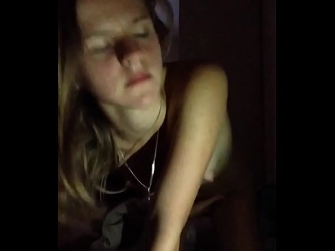 ❤️ Dekle masturbira in cumira Pravi pornič pri nas